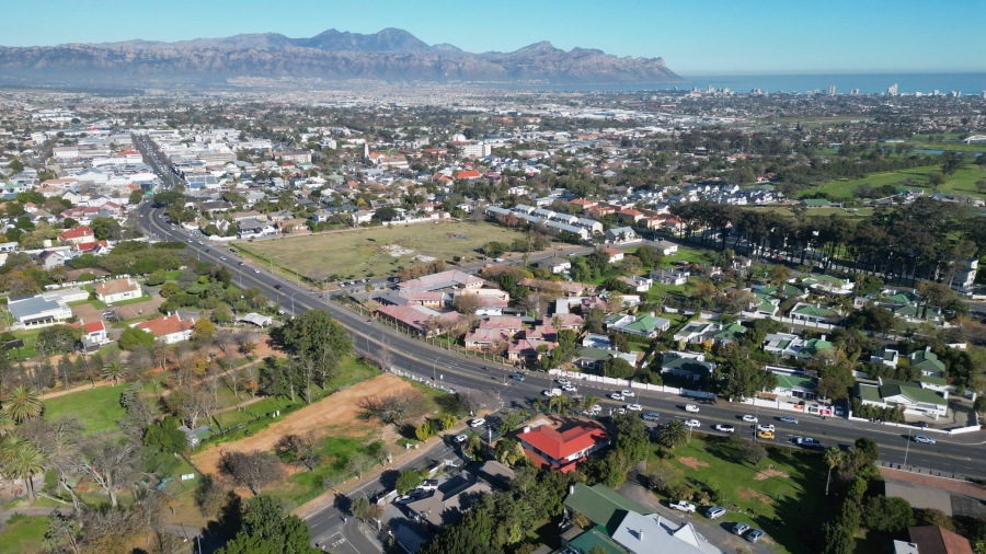 Commercial Property for Sale in Stuarts Hill Western Cape